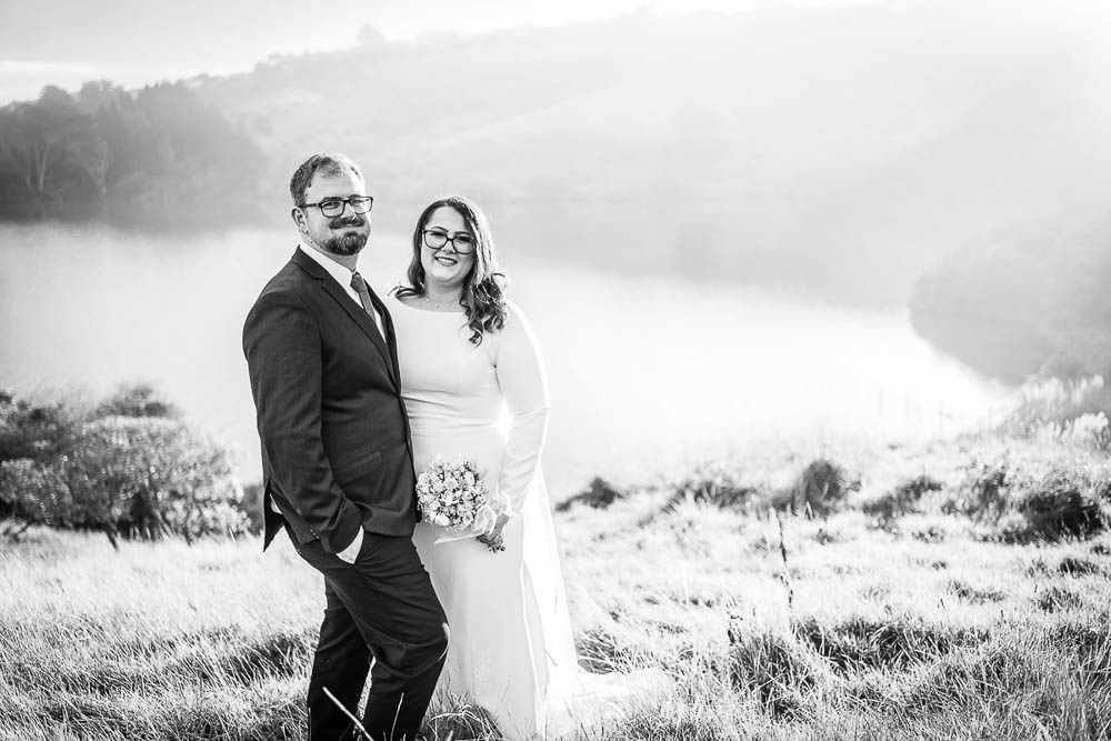 Lochend Woolshed bridal party photos